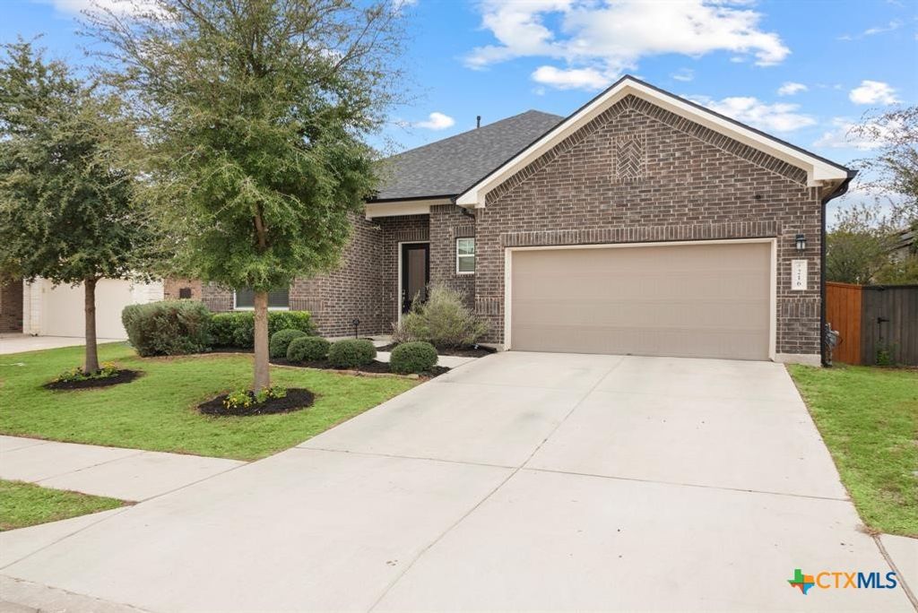 Photo of 216 Emerald Garden Road, San Marcos, TX 78666 (MLS # 601190)