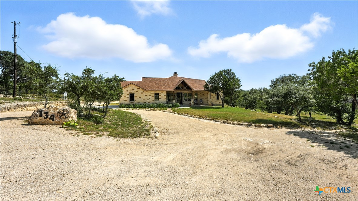 134 Stallion Estates Drive