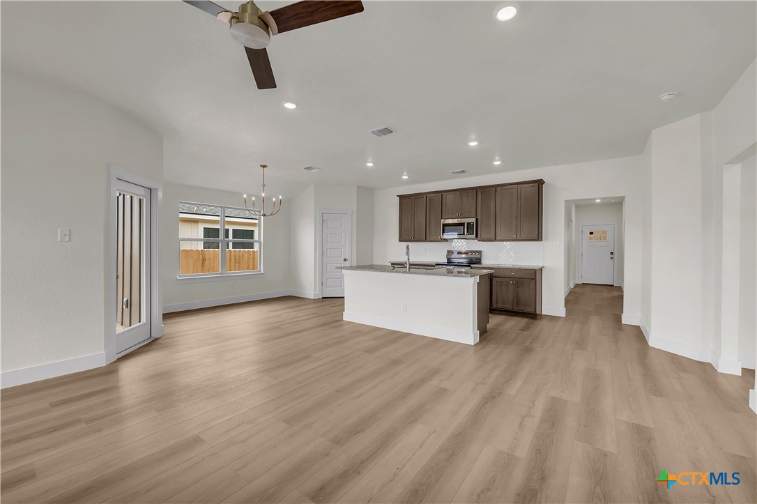 1179 Lexington Drive