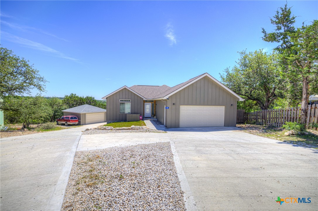 305 Lake Crest Drive