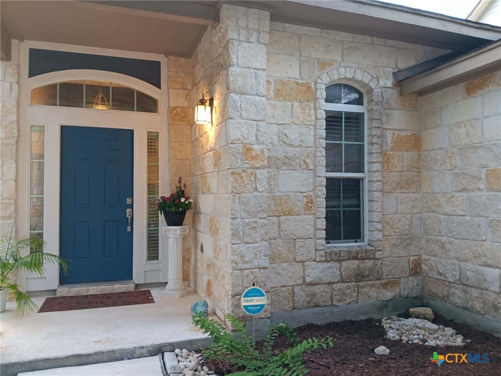 Photo of 924 Karah, New Braunfels, TX 78130 (MLS # 616775)