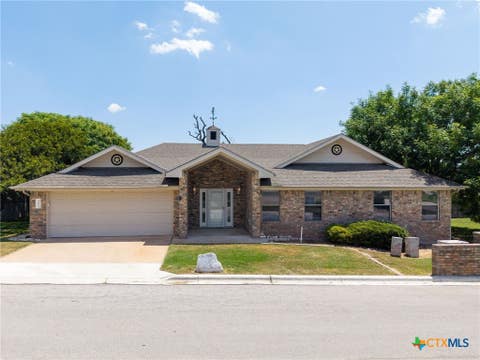 Photo of 1204 Applewood Drive, Burnet, TX 78611 (MLS # 622075)