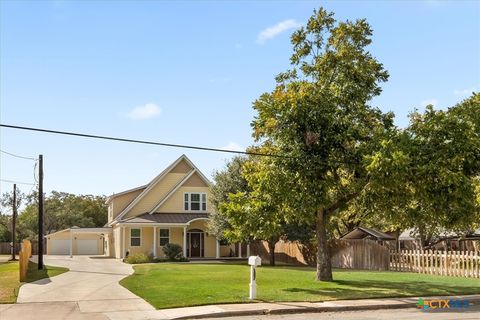 A home in Lockhart