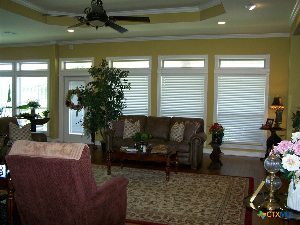 101 Laurel Oak Circle