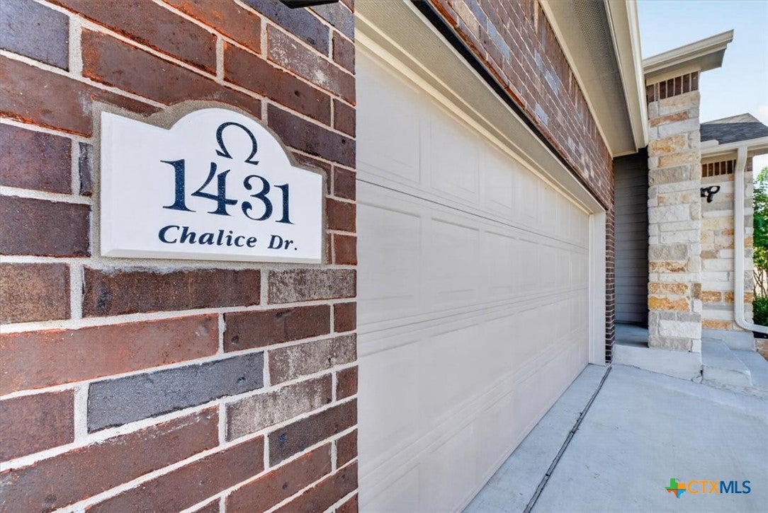 1431 Chalice Drive