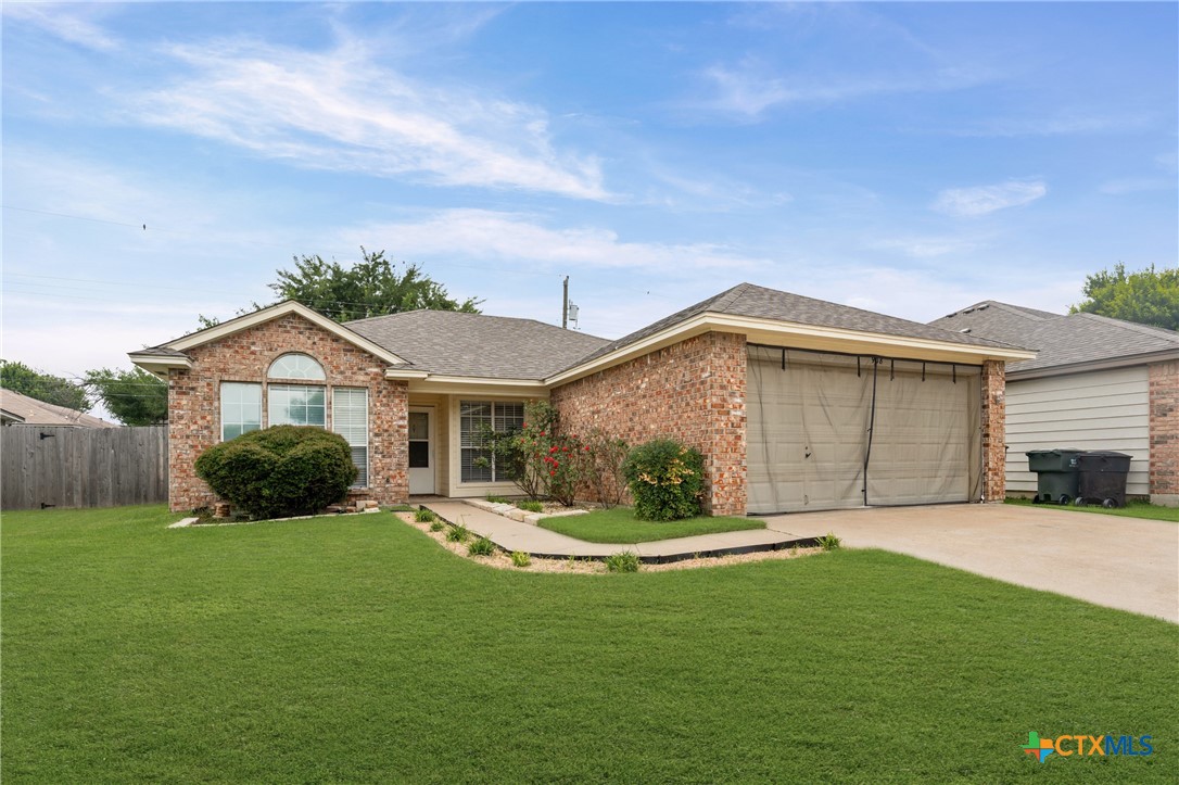 908 SILVER STONE Drive