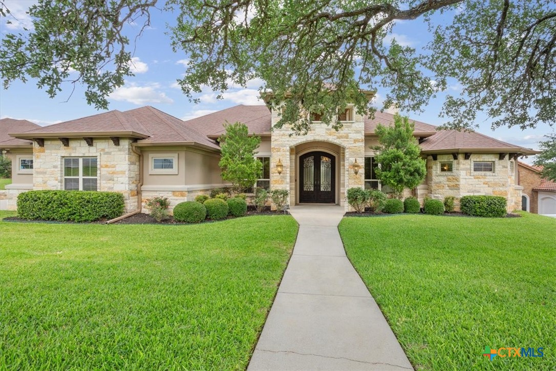 2125 Balcones Place