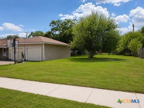 Photo of 1504 Justice Drive, Port Lavaca, TX 77979 (MLS # 622062)