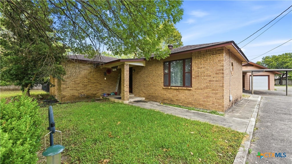 Photo of 2246 Gruene Road, New Braunfels, TX 78130 (MLS # 625675)