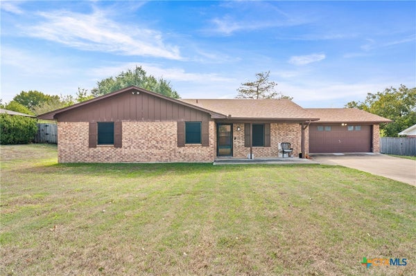 1913 CARNATION LN, TEMPLE, TX 76502 - Image fb43116a1adbdaa4ef177ee8524c8d75/3764158574