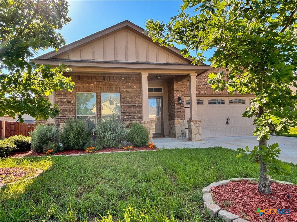 5013 Primavera Lane