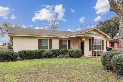 A home in Cuero