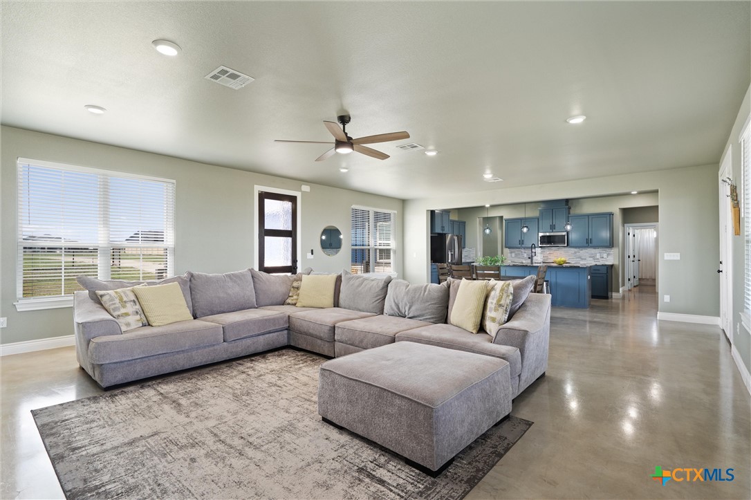 15073 Armstrong Estates