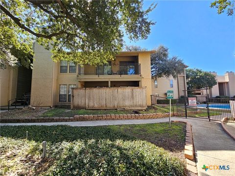 Photo of 1202 Thorpe Lane #604, San Marcos, TX 78666 (MLS # 603711)