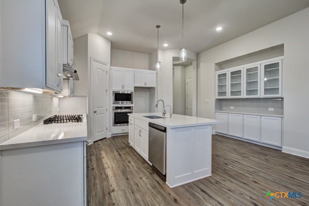 2031 Stephanie Avenue