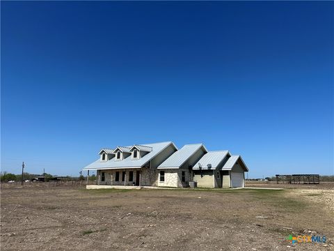 Photo of 4355 SE River Road, Martindale, TX 78655 (MLS # 608061)