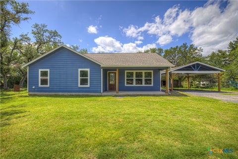 Photo of 3211 Hunter Road, New Braunfels, TX 78132 (MLS # 616920)
