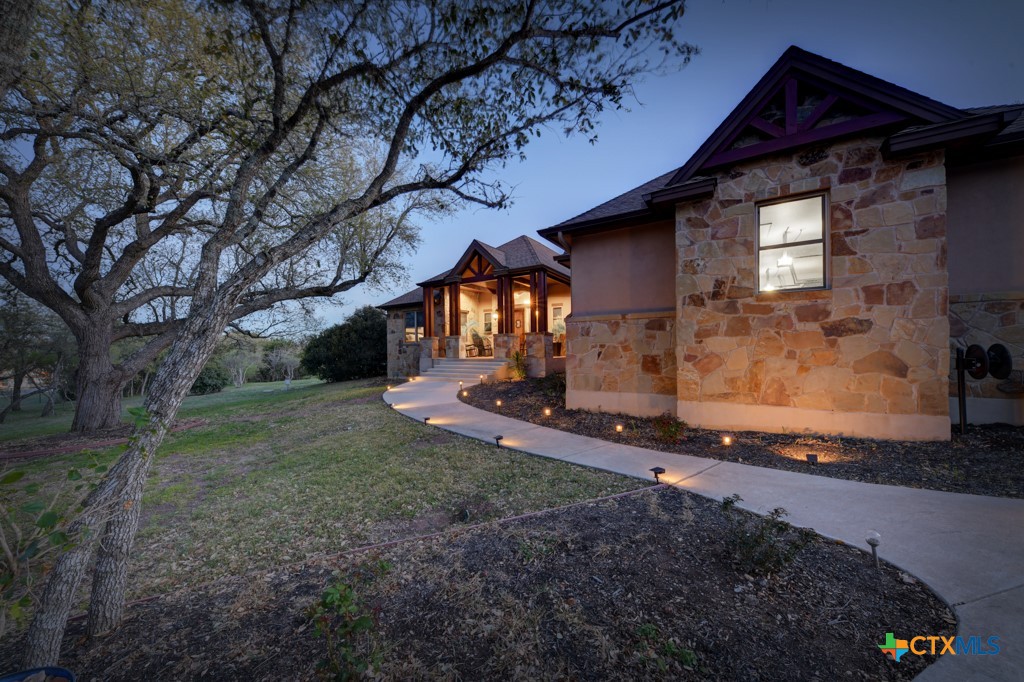 New Braunfels, Texas 78132, United States, 3 Bedrooms Bedrooms, ,3 BathroomsBathrooms,Residential,Pending,93641