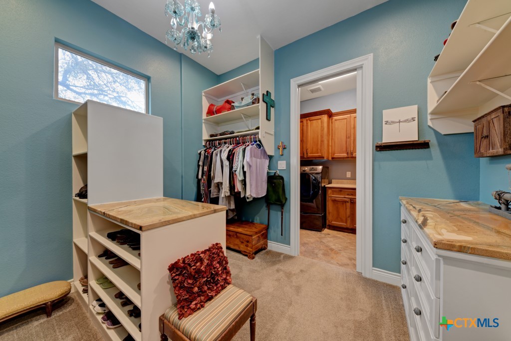 New Braunfels, Texas 78132, United States, 3 Bedrooms Bedrooms, ,3 BathroomsBathrooms,Residential,Pending,93641