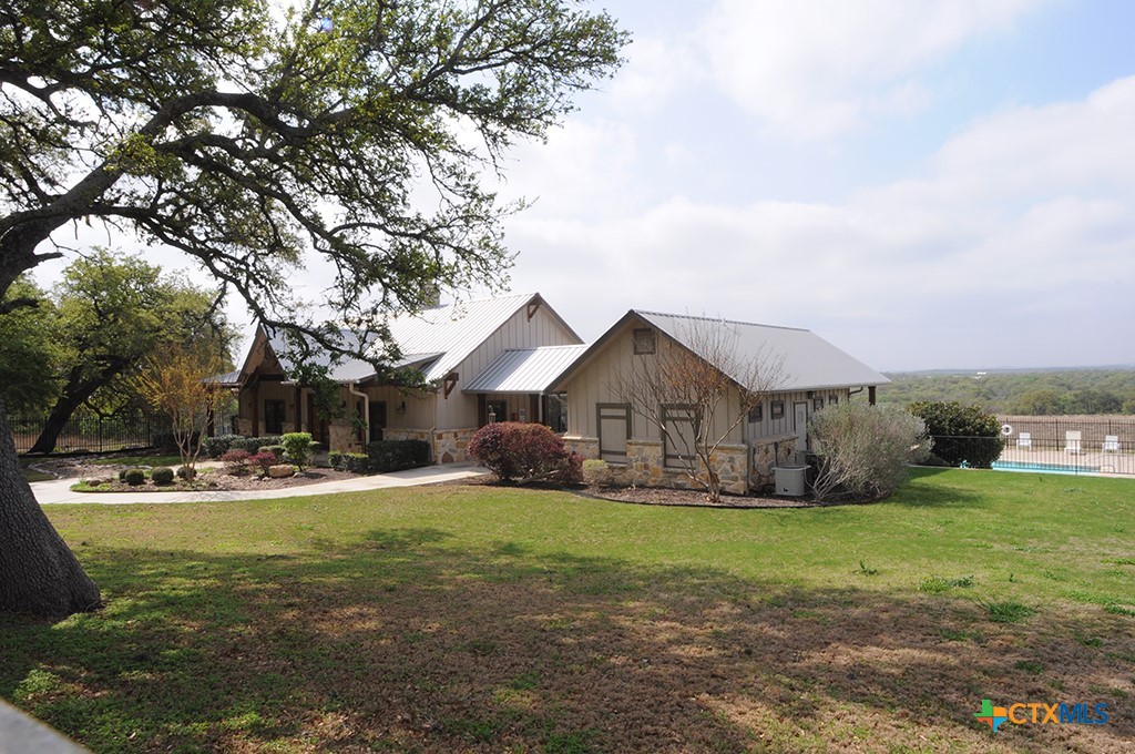 New Braunfels, Texas 78132, United States, 3 Bedrooms Bedrooms, ,3 BathroomsBathrooms,Residential,Pending,93641