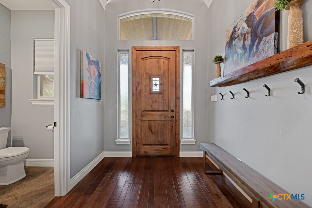 New Braunfels, Texas 78132, United States, 3 Bedrooms Bedrooms, ,3 BathroomsBathrooms,Residential,Pending,93641