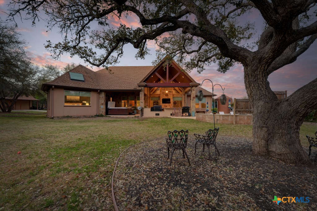 New Braunfels, Texas 78132, United States, 3 Bedrooms Bedrooms, ,3 BathroomsBathrooms,Residential,Pending,93641