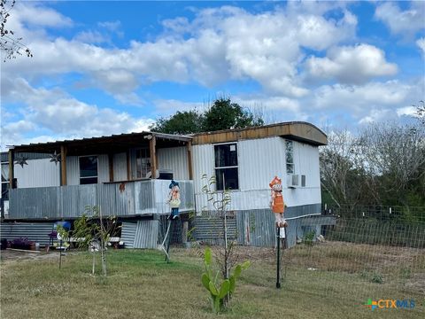 A home in Goliad