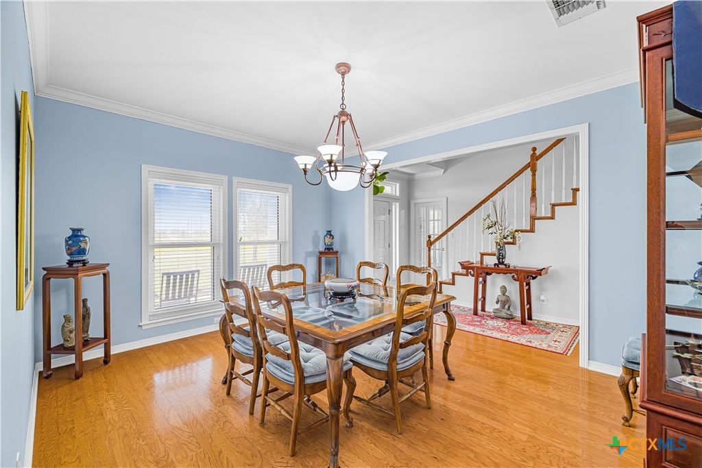 Photo of 230 Dewberry Lane, Victoria, TX 77904 (MLS # 613384)