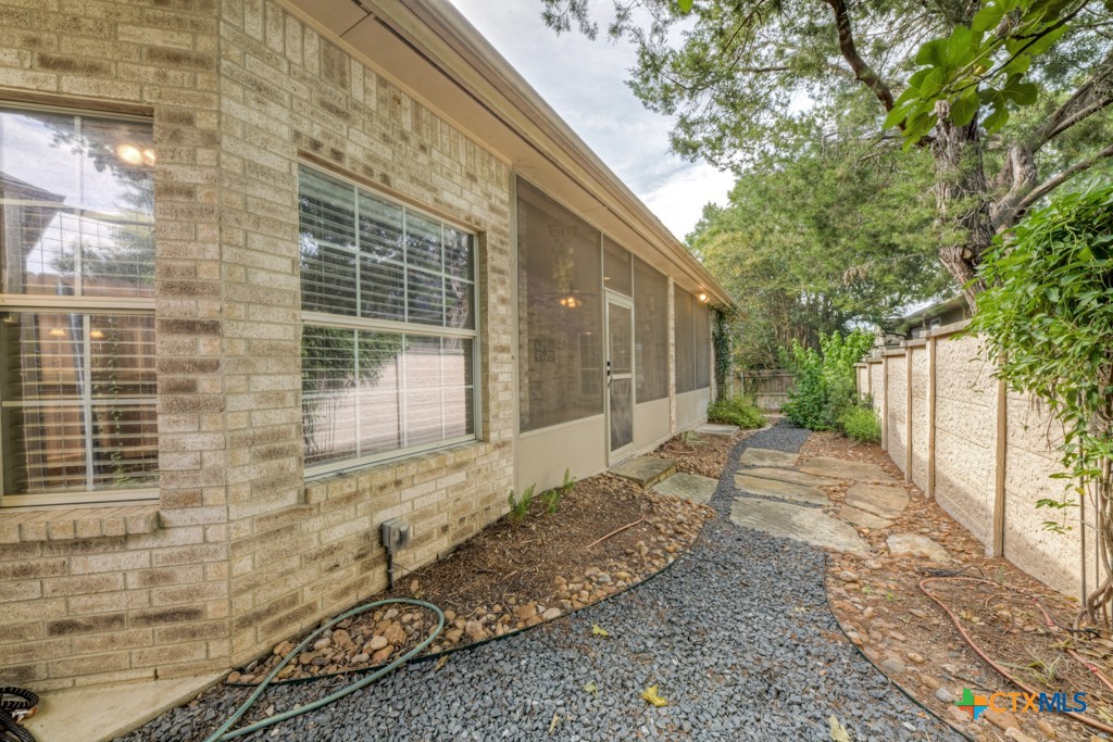 New Braunfels, Texas 78132, United States, 3 Bedrooms Bedrooms, ,2 BathroomsBathrooms,Residential,Active,185478