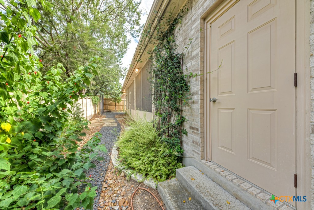 New Braunfels, Texas 78132, United States, 3 Bedrooms Bedrooms, ,2 BathroomsBathrooms,Residential,Active,185478