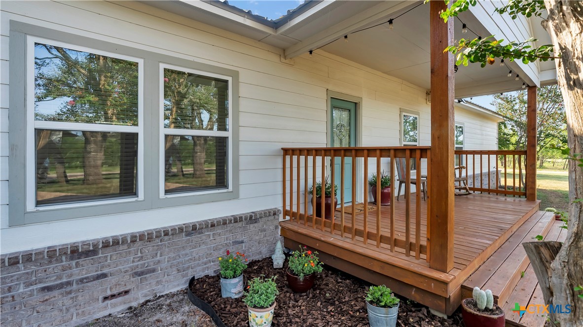 10927 County Road 272