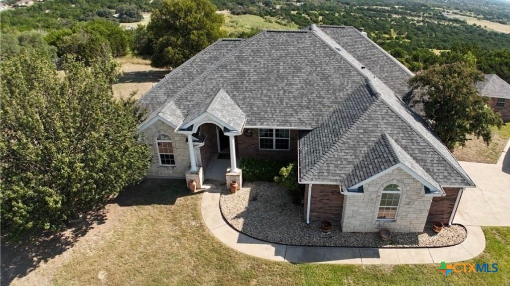 2907 Wild Horse Circle