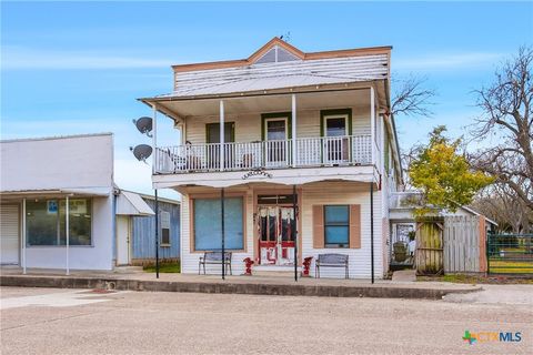 Photo of 205 N Main St, Moulton, TX 77975 (MLS # 602101)