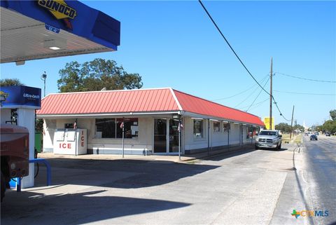 921 E 6th Avenue Belton TX 76513