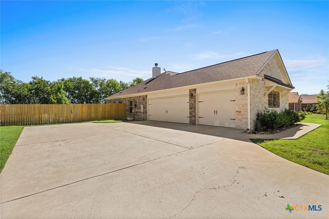 13613 Acqua Drive