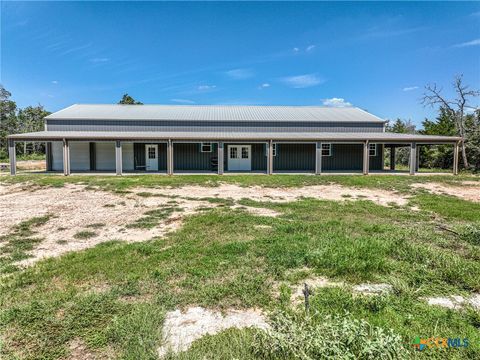 500 Colony Line Trail Dale TX 78616