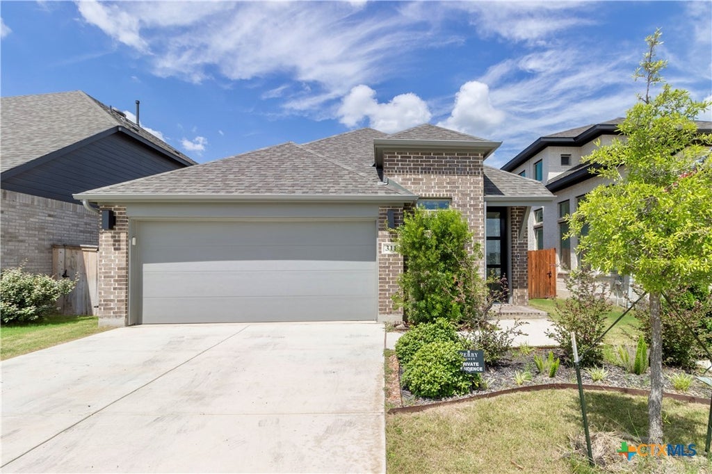 Photo of 311 Balaton Lake, New Braunfels, TX 78130 (MLS # 619015)