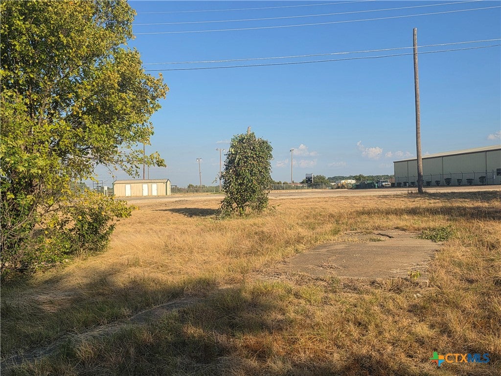 210 E Kathey Road