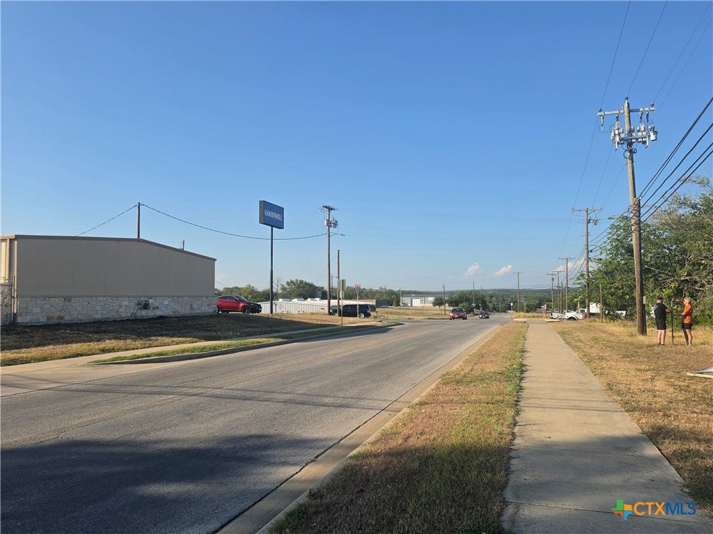 210 E Kathey Road