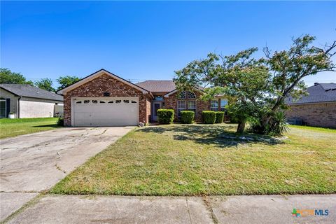 Photo of 2005 Ledgestone Drive, Killeen, TX 76549 (MLS # 614148)