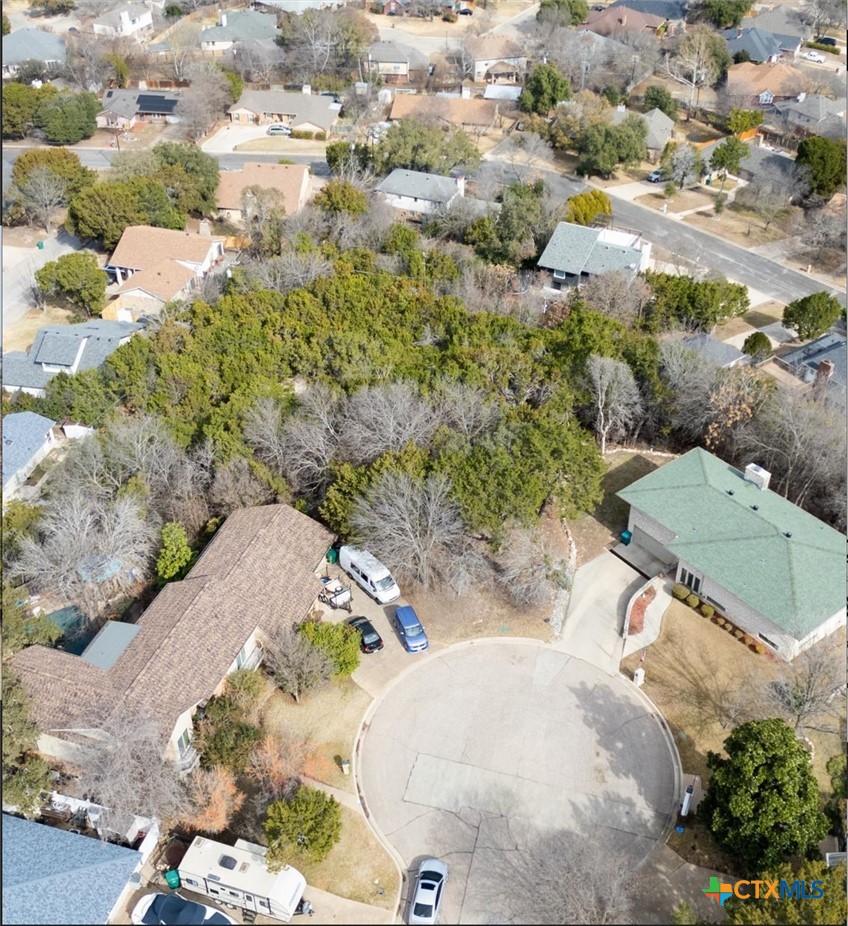 806 Trail Crest Drive