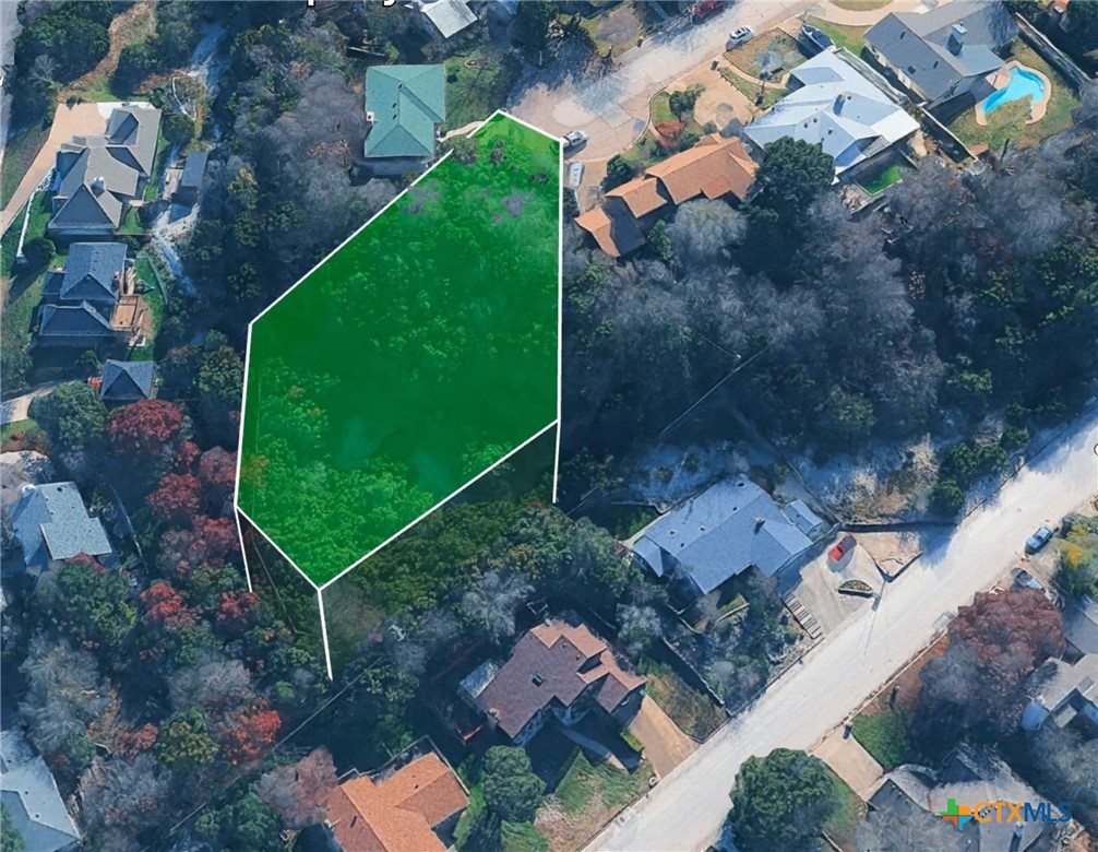 806 Trail Crest Drive