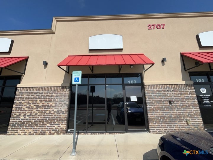 Photo 1 of 7 — 2707 E Stan Schlueter Loop 103, Killeen, TX 76542