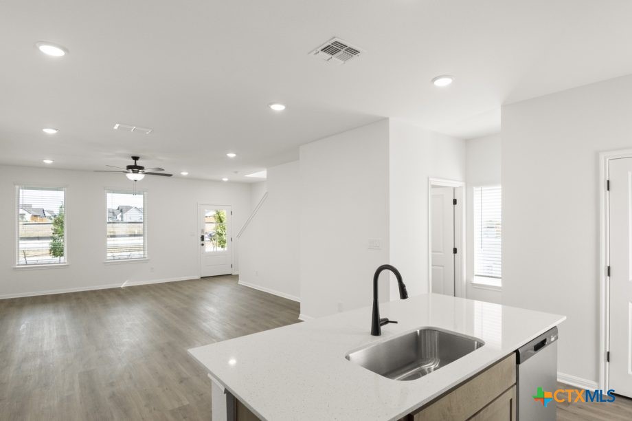 1632 Esplanade Parkway