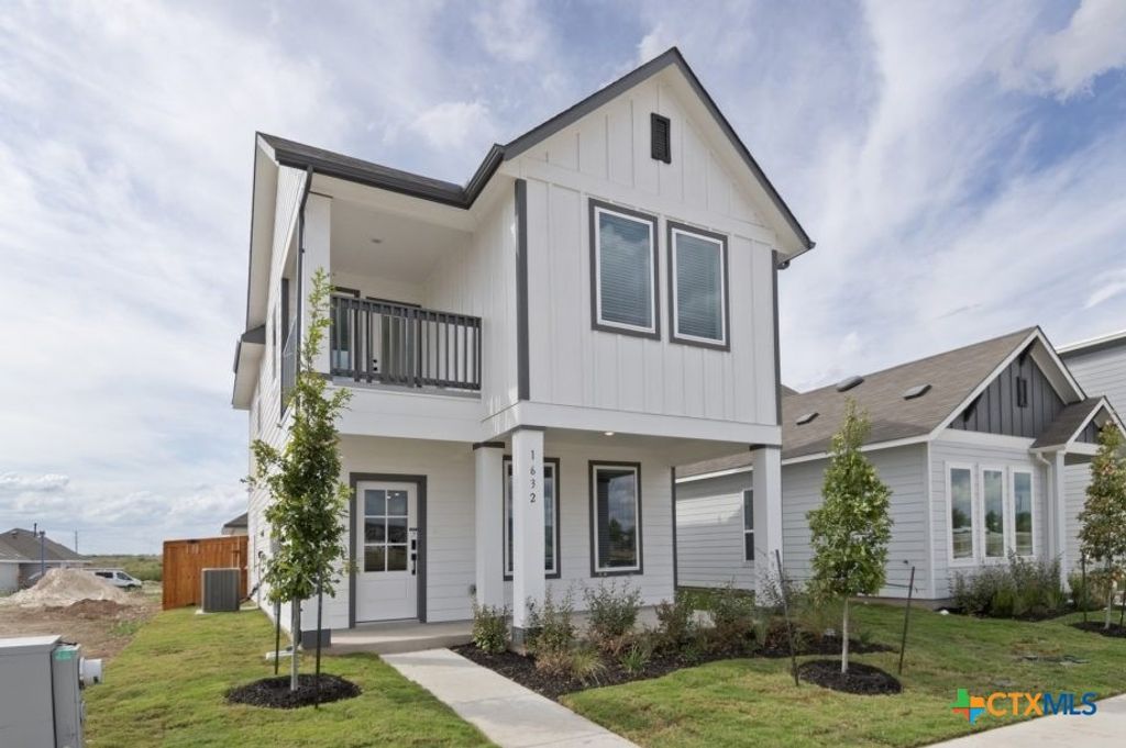 Photo of 1632 Esplanade Parkway, San Marcos, TX 78666 (MLS # 600126)