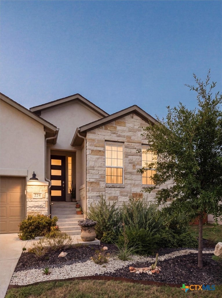 Photo of 224 Majestic Sage Trail, San Marcos, TX 78666 (MLS # 626367)