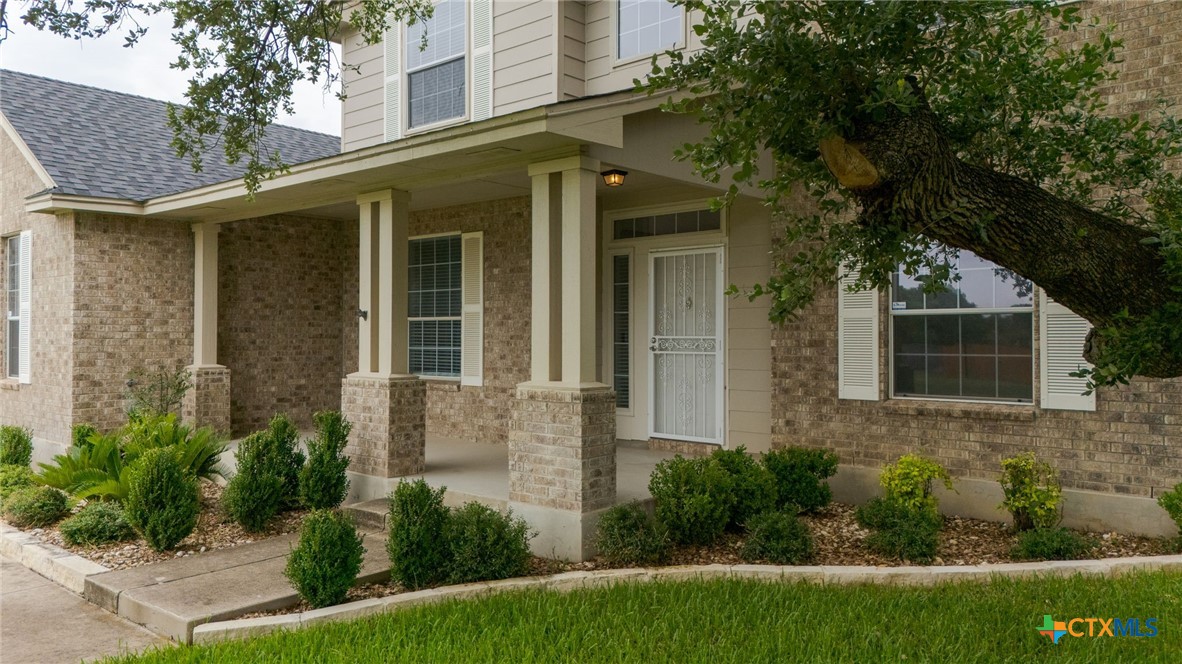 214 Forest Ridge Drive