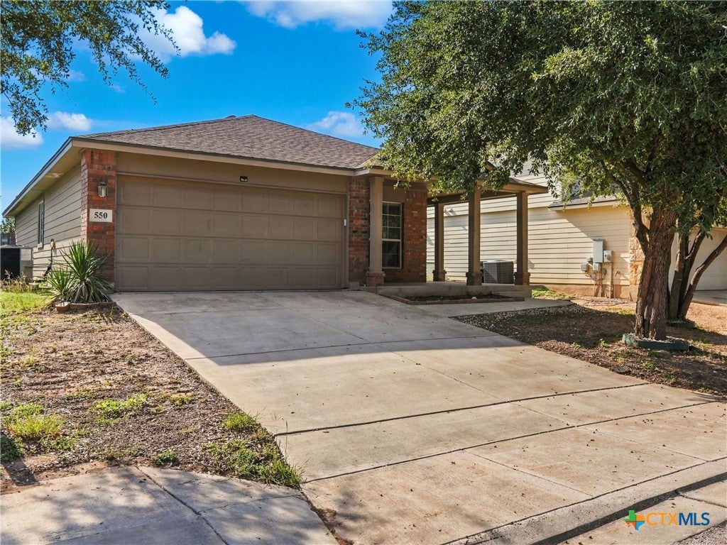 Photo of 550 Briggs Drive, New Braunfels, TX 78130 (MLS # 627282)