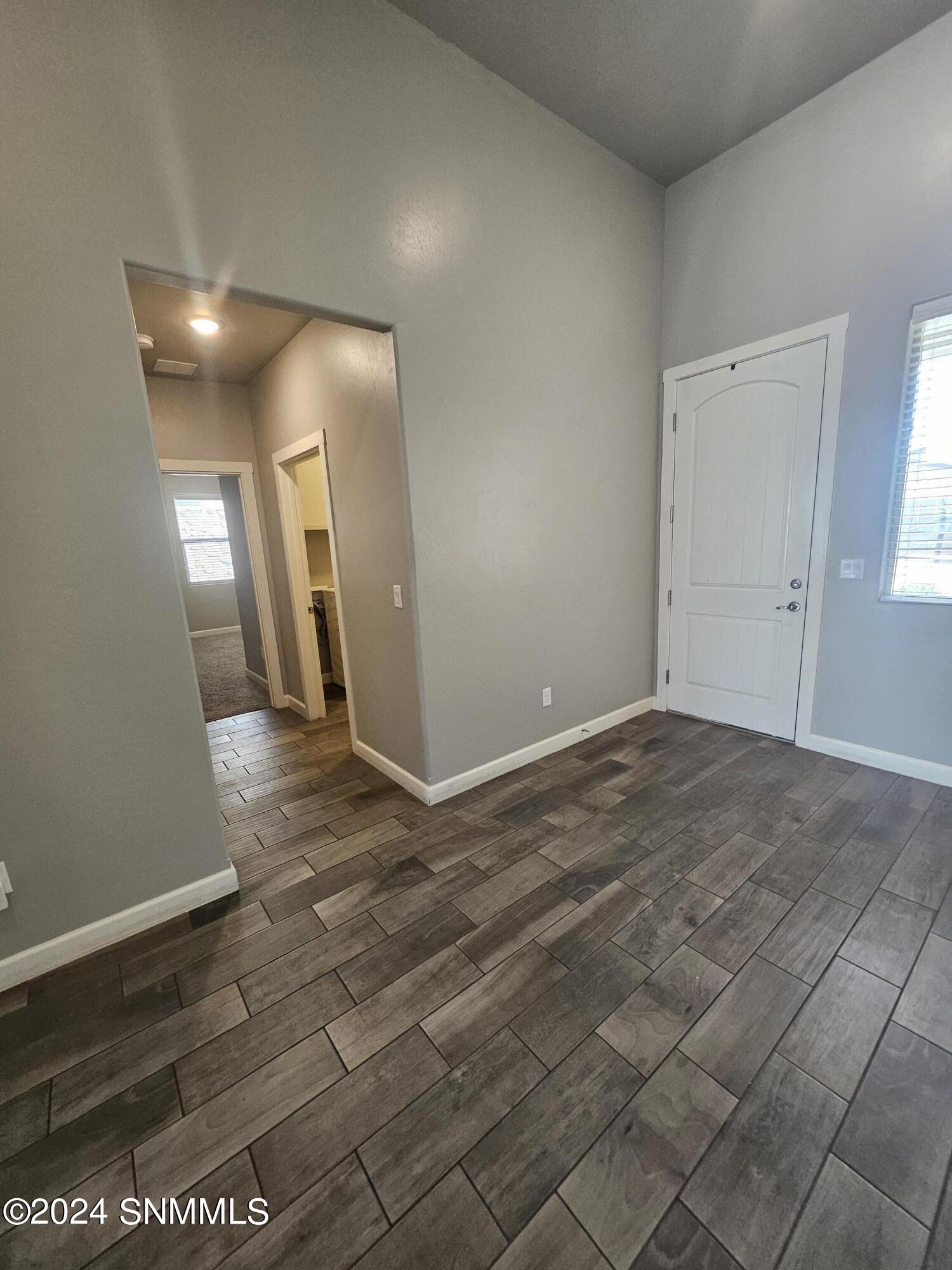 Las Cruces, New Mexico 88011, United States, 4 Bedrooms Bedrooms, ,3 BathroomsBathrooms,Residential,Pending,46525