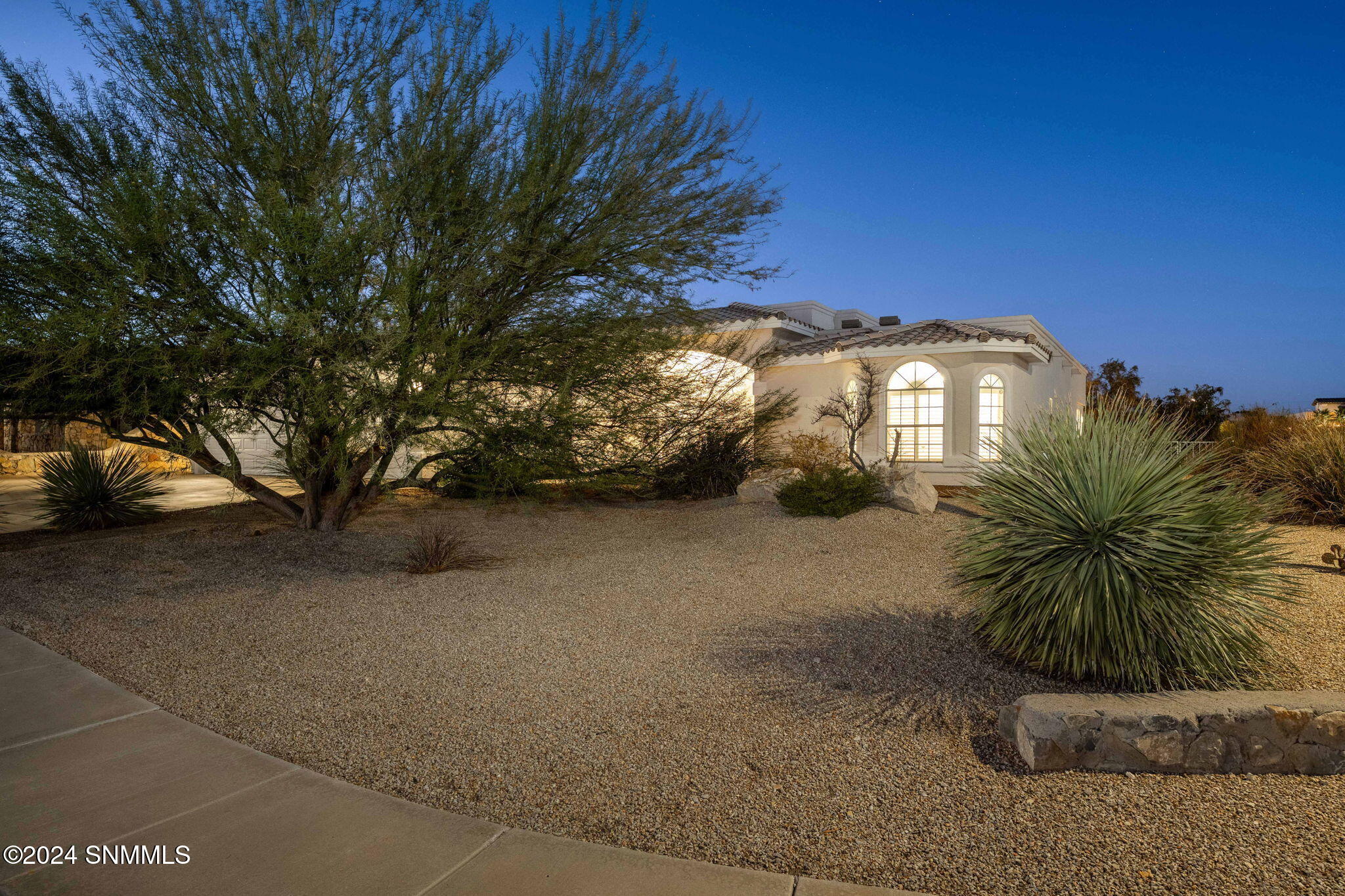 4277 Golden Sage Court, Las Cruces, New Mexico image 1